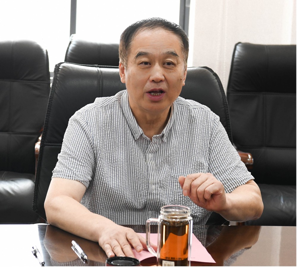 市民政局局长葛恒显赴市慈善总会调研座谈